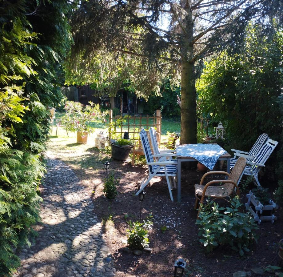 B&B Family Basement Apartment, Breakfast, Free Parking, 5Km From Tulln Chorherrn Exterior photo
