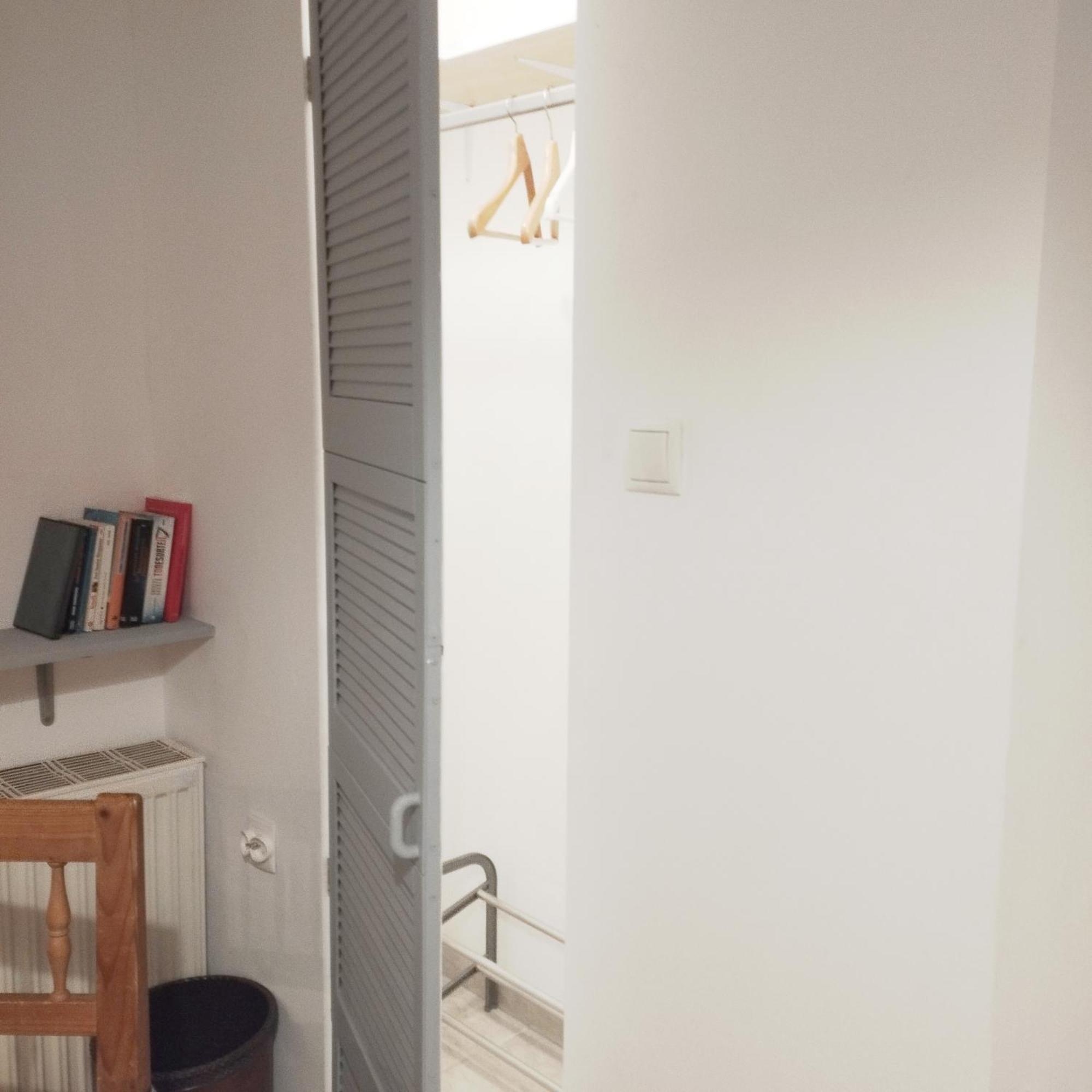 B&B Family Basement Apartment, Breakfast, Free Parking, 5Km From Tulln Chorherrn Exterior photo